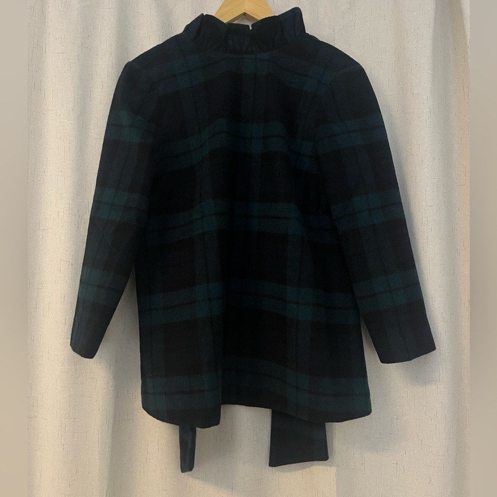 Tuckernuck Navy and Green Checkered Ruffle Top Small but Fits like Medium NWT - Picture 8 of 12